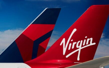 Caudas dos aviões da Virgin Atlantic e Delta Air Lines