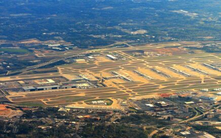 Vista aérea Aeroporto de Atlanta (EUA) - hub da Delta Airlines