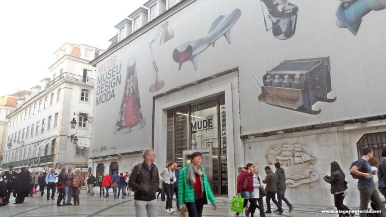 Rua Augusta e Museu do Design e Moda na cidade de Lisboa