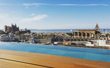 Piscina Infinita do Hotel Nakar em Palma de Maiorca
