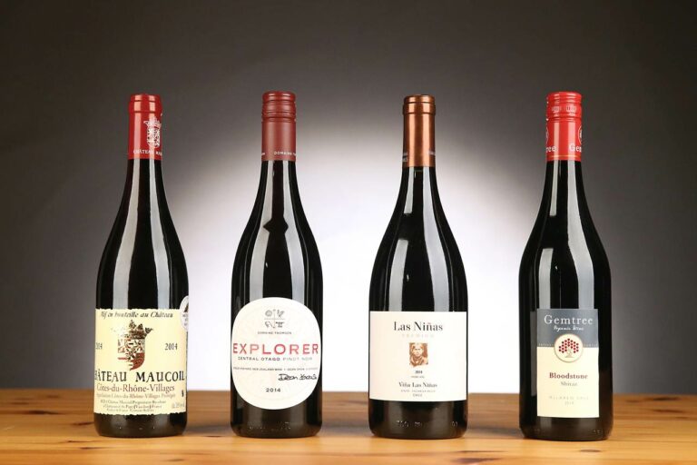 Os 4 vinhos organicos que vão ser servidos a bordo da Cathay Pacific