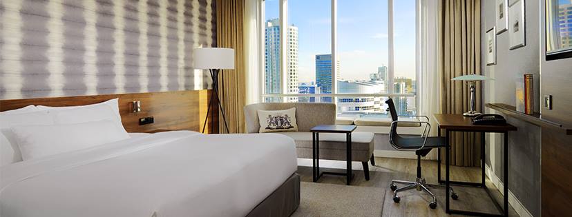 Quarto do Hotel Marriott Roterdão na Holanda