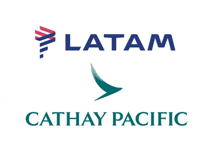 Logo das Companhia aéreas LATAM Airlines e Cathay Pacific