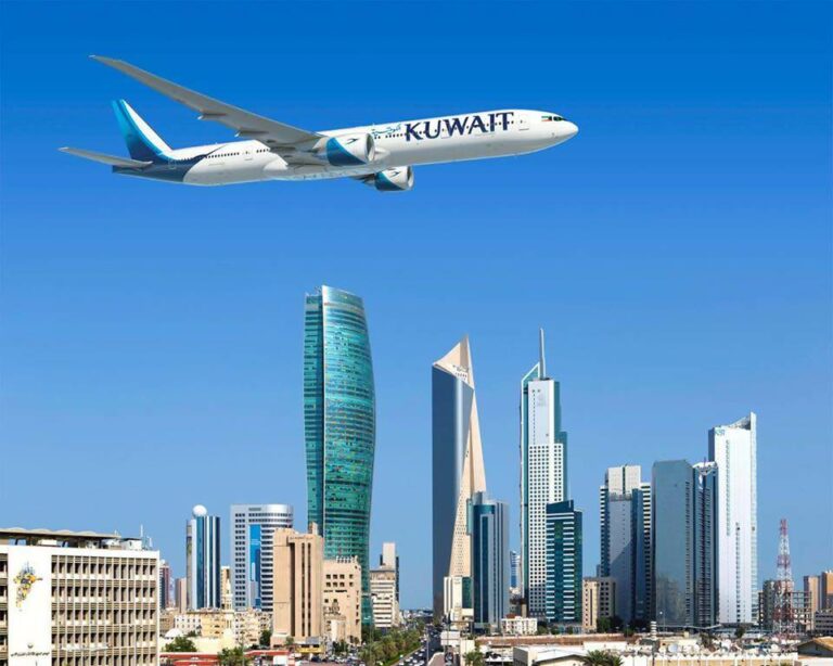 aeronave em voo da companhia aérea Kuwait Airways