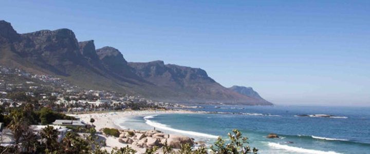 Zona costeira na Cidade do Cabo na África do Sul