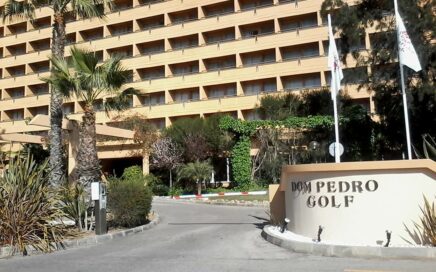 Entrada do hotel Dom Pedro Golf em Vilamoura no Algarve