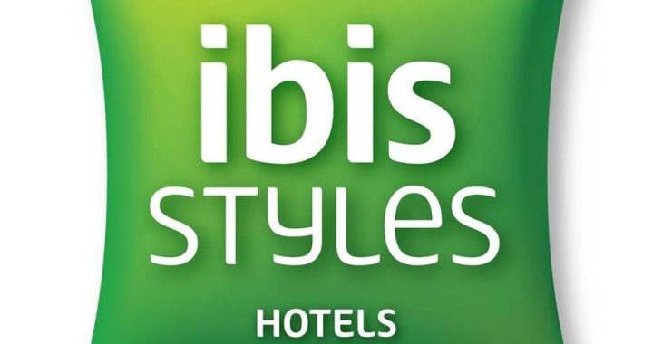 Logo do hotel ibis Styles IU Luanda Talatona