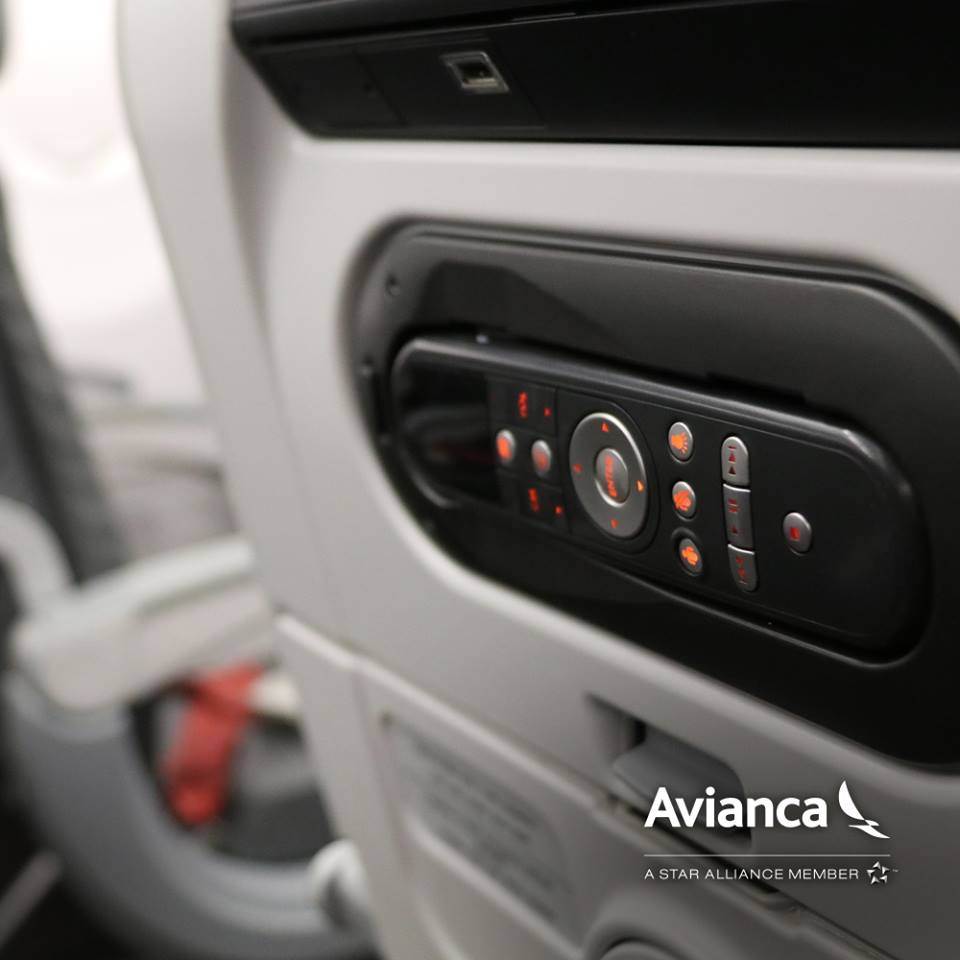 Assento de avião da Avianca rumo à Foz do Iguaçu