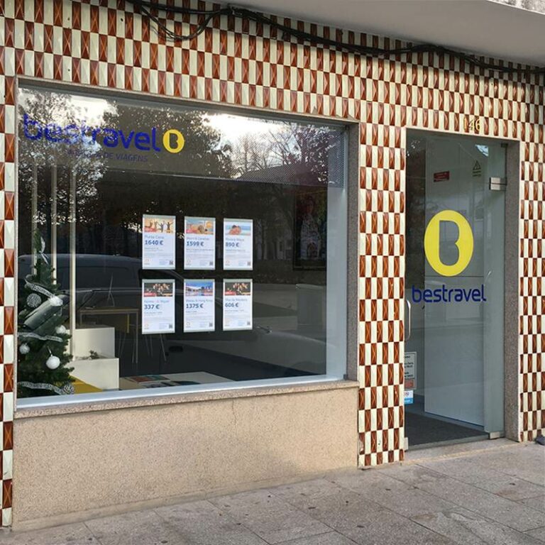 Fachada da Agência de Viagens Bestravel Barcelos em Portugal