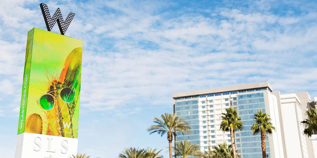 Exterior desde a Strip do hotel W Las Vegas