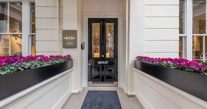 Entrada no hotel Mercure London Hyde Park