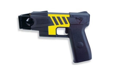 Taser que vai ser usada contra violência dos passageiros na Korean Air