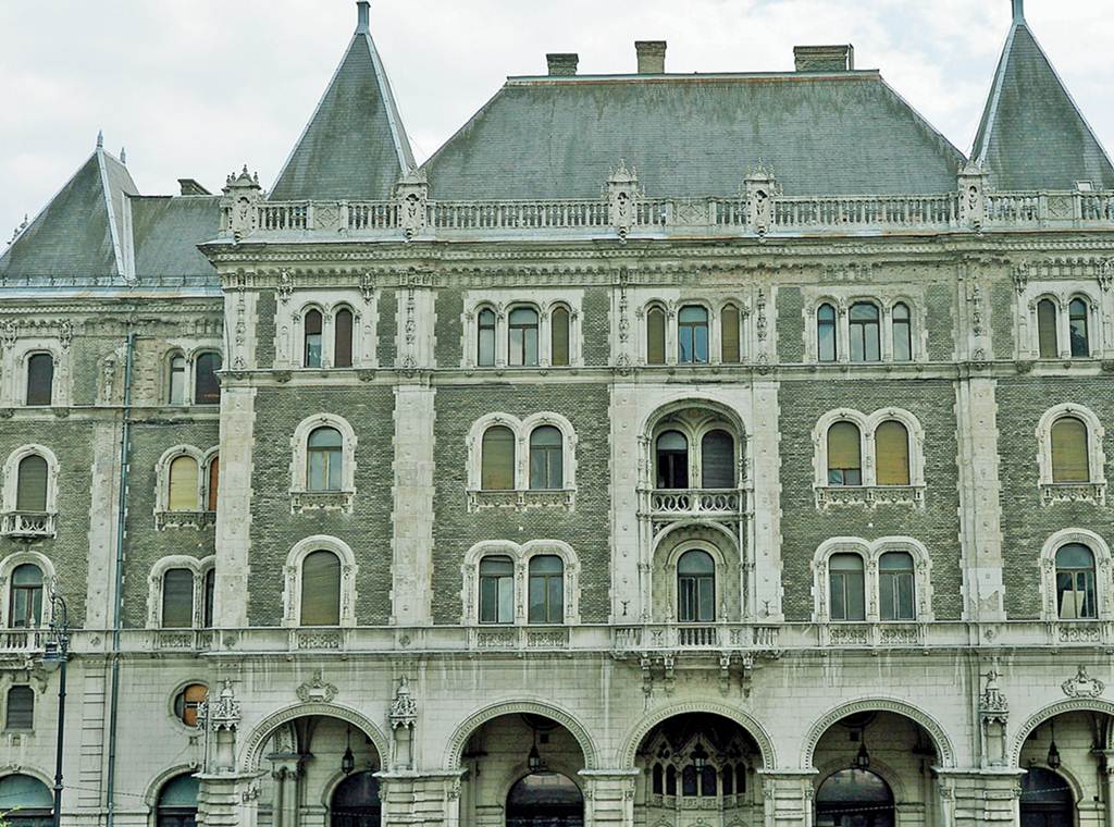 Drechsler Palace em Budapeste vai ser transformado em hotel W