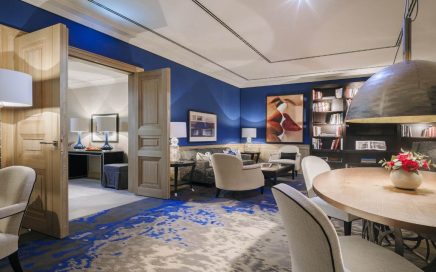 Um das Salas no Lounge VIP do aeroporto de Frankfurt
