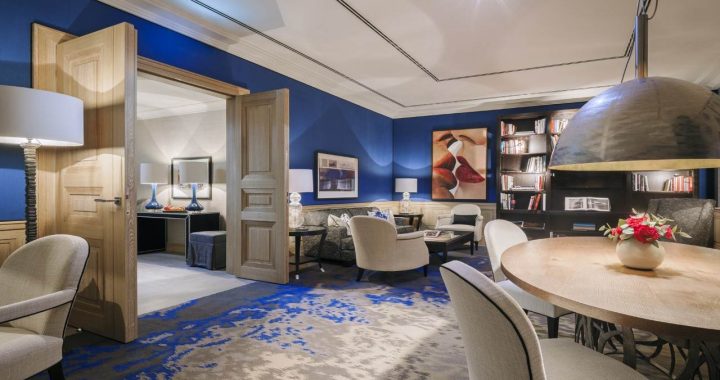 Um das Salas no Lounge VIP do aeroporto de Frankfurt
