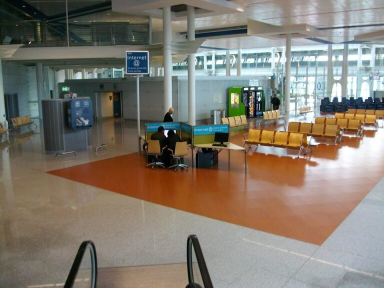 Aeroporto do Porto e Faro entre os que mais cresceram em 2016 na Europa