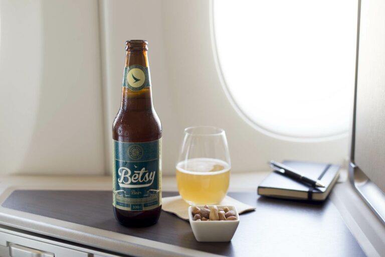 Cerveja Betsy da cathay Pacific desenvolvida para altas altitudes