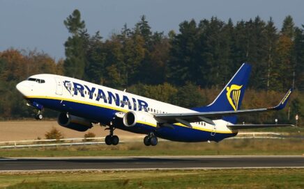Low cost Ryanair vai ter voo diário de Bruxelas Charleroi para Lisboa no Inverno 2017