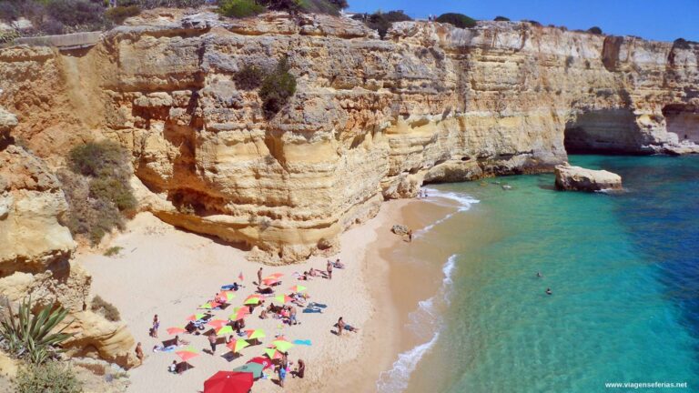 Praia do Algarve, um dos atractivos para os Leitores das Selecções do Readers Digest