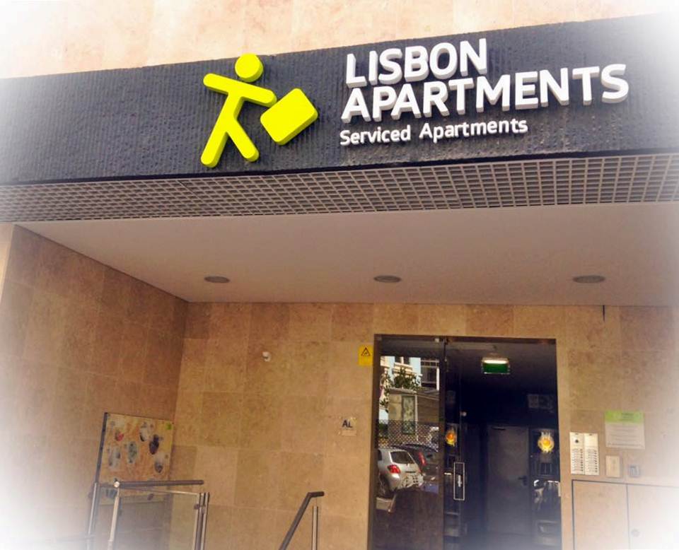 Lisbon Serviced Apartments contrata Guest Relations
