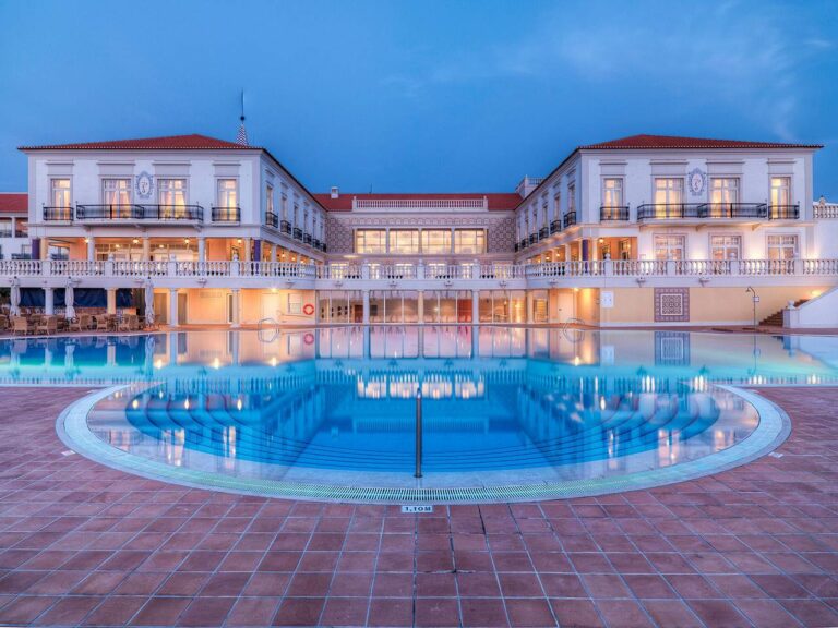 Praia D’El Rey Golf & Beach Resort que adere ao Earth Hour desligando as luzes