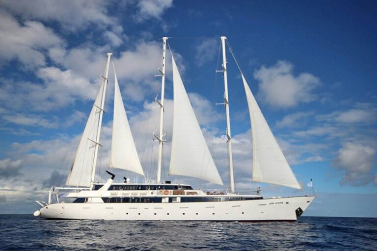 Navio de cruzeiro Panorama da Variety Cruises que vai navegar em Portugal