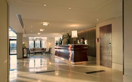 Lobby do Tangla hotel Brussels do grupo HNA