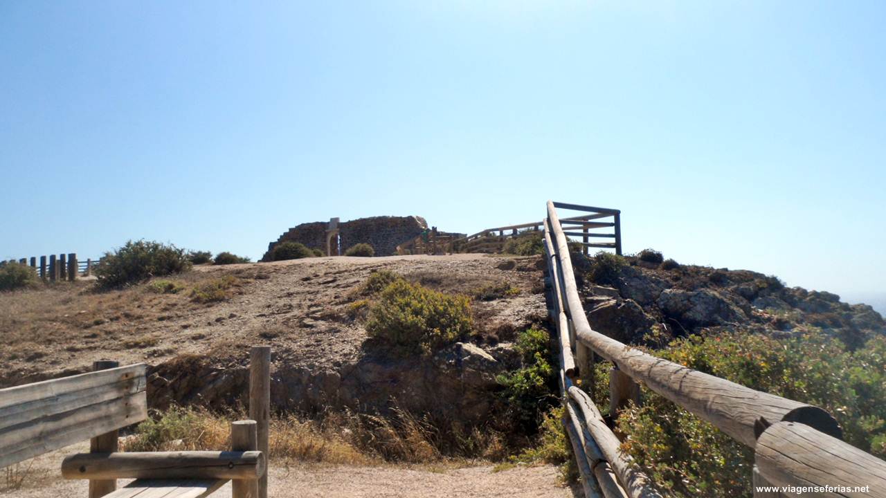 Conjunto do forte da Arrifana e miradouro em Aljezur