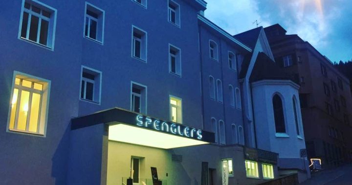 Spenglers Hotel Davos nos Alpes Suíços que vai passar a integrar a cadeia Hard Rock Hotels