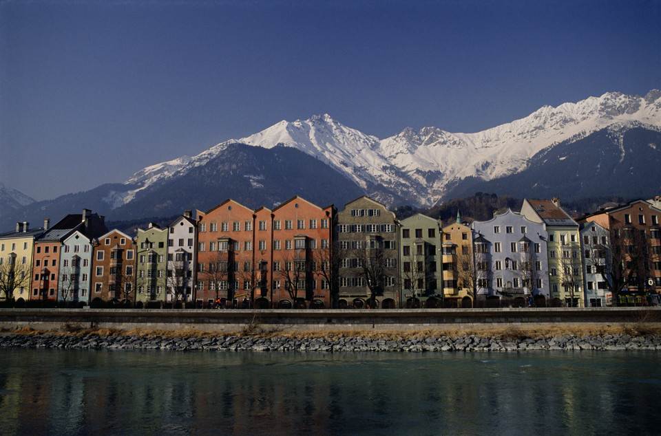 Vista da cidade de Innsbruck em promoção nos voos da British Airways desde Gatwick