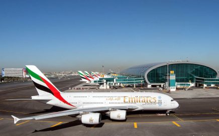 Um A380 da companhia aérea Emirates que vai ter 100 aviões deste modelo
