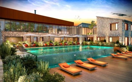 Vista da piscina e exterior do Hotel E Caselle Corsica by Light Human Hotels
