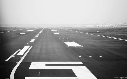 Pista de aterragem de um aeroporto