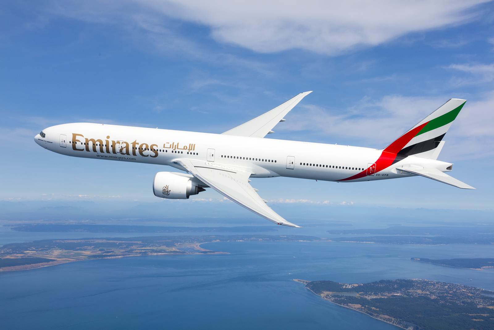 Boeing-777-300ER-v2 da Emirates vai vos mais 3 vezes por semana para Estocolmo