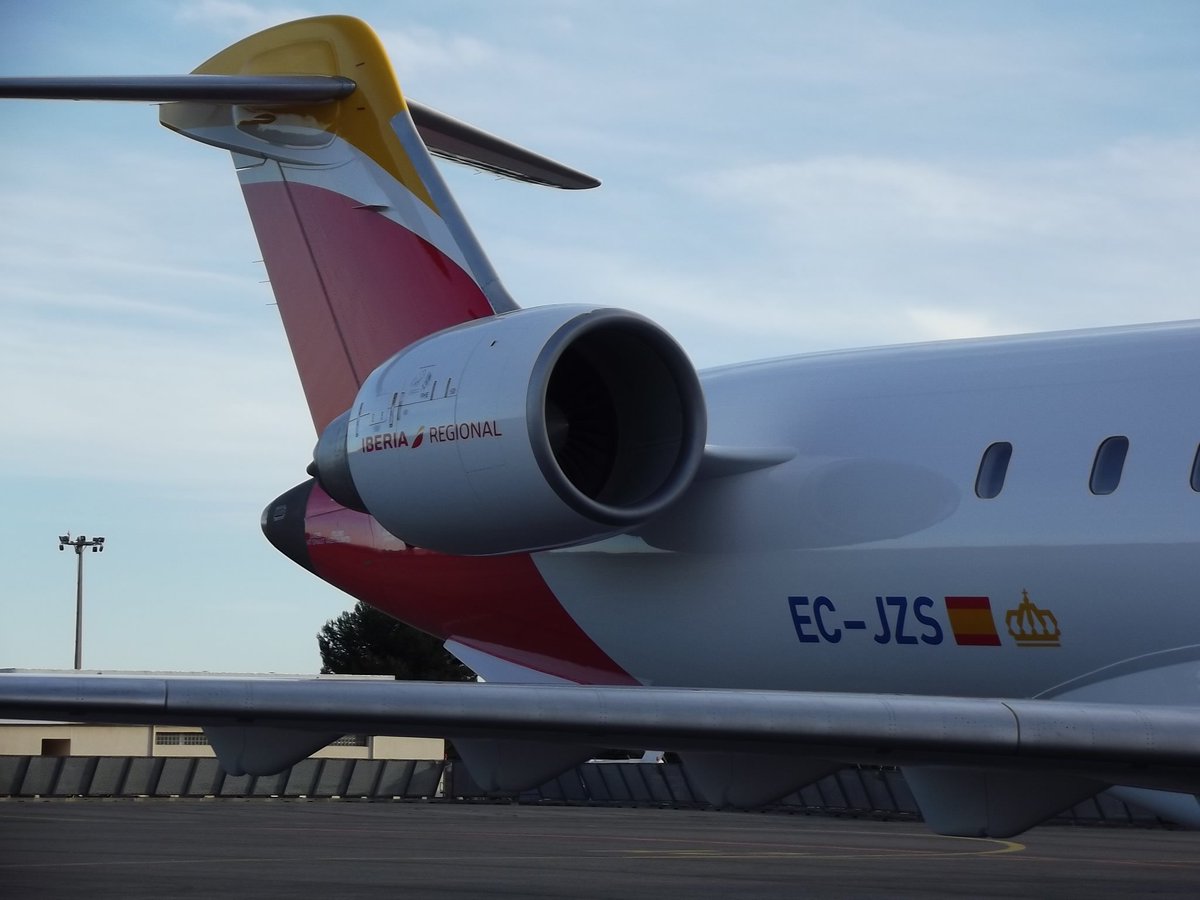 aeronave da Iberia Regional que faz as ligações de Madrid ao Porto