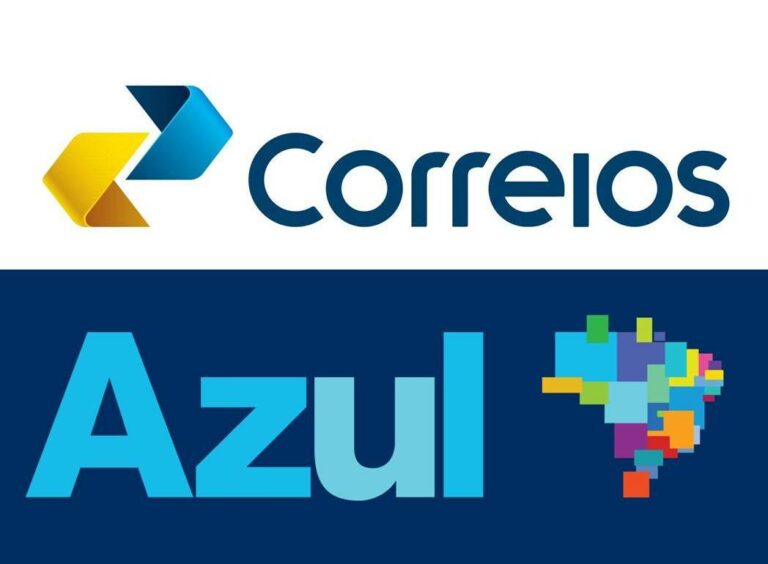 Logo dos Correios do Brasil e da Azul Linhas Aéreas