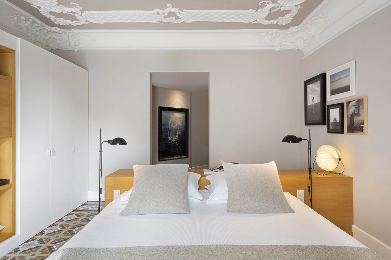 Quarto do Hotel Alexandra, Curio Collection by Hilton