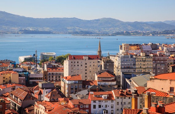 Vista sobre o skyline de Santander e da sua baía