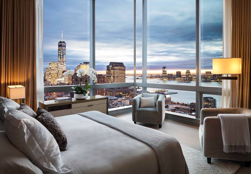 vista de um quarto do Hotel The Dominick no SoHo em Nova Iorque