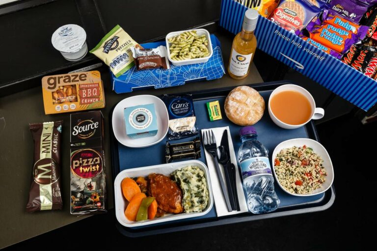 Menus da British Airways na classe económica dos voos longo curso