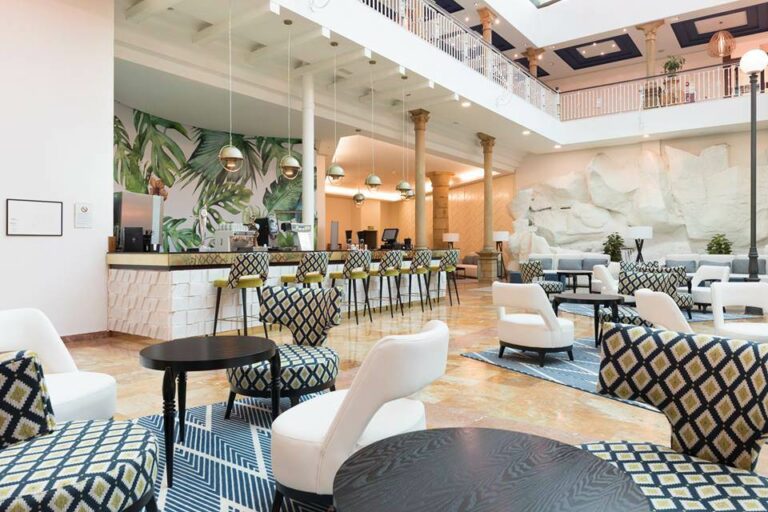 Lobby do hotel Be Live Experience la Niña em Tenerife