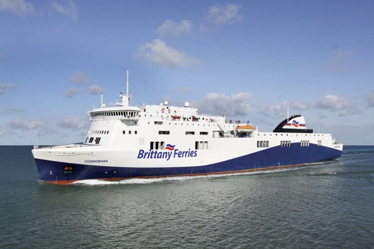 navio Connemara da Brittany Ferries que vai ligar Cork a Santander