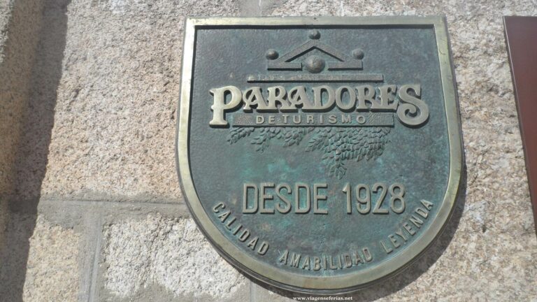 Placa dos Paradores de Turismo em Espanha