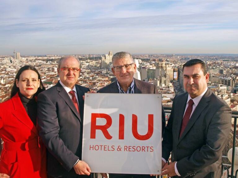 Executivos da RIU Hotels & Resorts apresentam nova imagem da marca