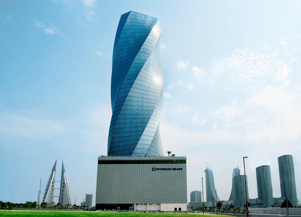 A Torre United e o hotel Wyndham Grand Manama no Bahrein