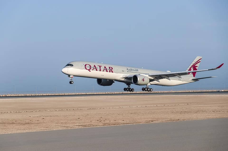 Airbus A350-1000 da Qatar Airways a aterrar em Doha