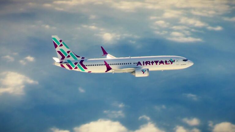 Aeronave com as cores da Air Italy, antiga Meridiana