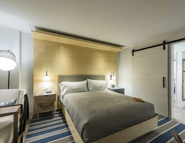 Quarto de um hotel Canopy by Hilton