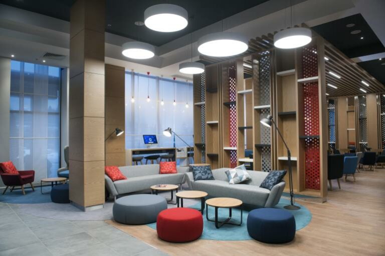 Lobby do hotel Holiday Inn Express Moscow – Sheremetyevo Airport