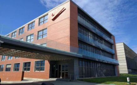 Actual sede da Nike em Espanha para onde irá a companhia aérea Norwegian